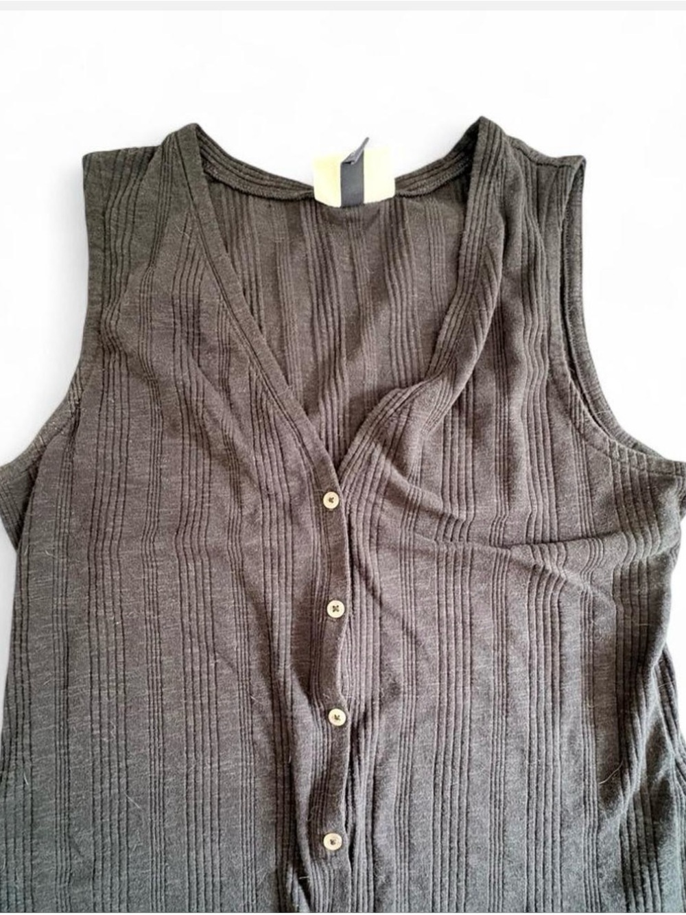 Universal Thread Black Ribbed Button-Front Tank